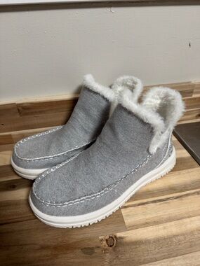 Woman’s Hey Dude Shoes